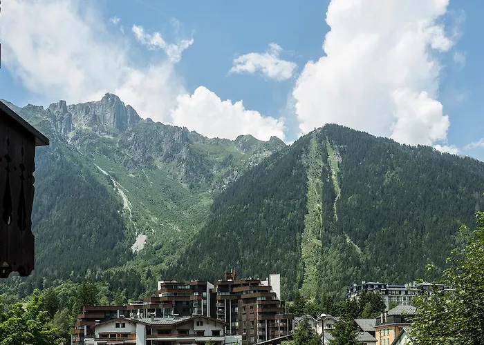 Lognan 1 - A Mont Blanc Haven Apartmán *