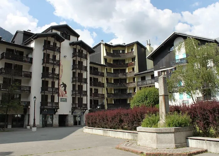Lognan 1 - A Mont Blanc Haven Apartmán *