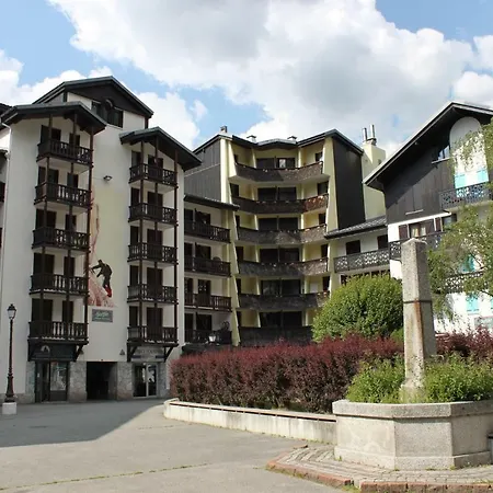 Lognan 1 - A Mont Blanc Haven Appartamento *